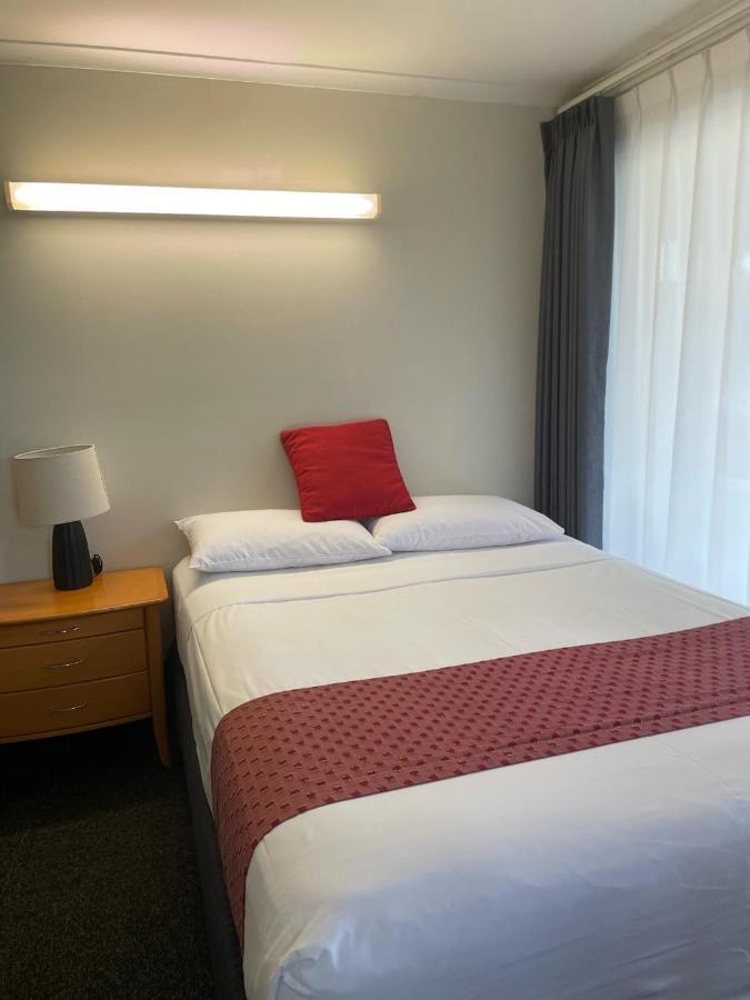 Kyamba Court Motel Мулулаба Экстерьер фото